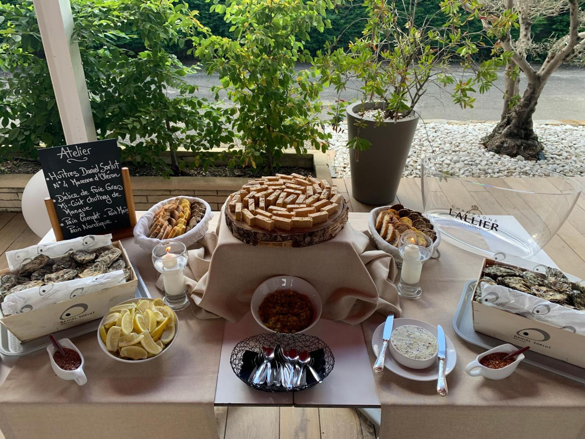 Les Criquets Hotel & Spa Blanquefort  Esterno foto