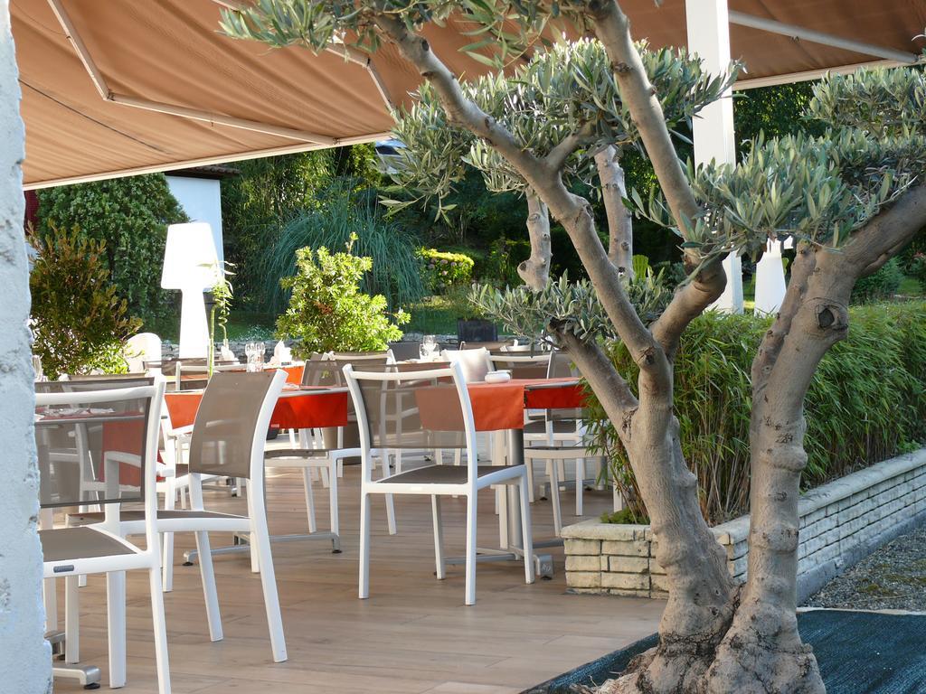 Les Criquets Hotel & Spa Blanquefort  Esterno foto